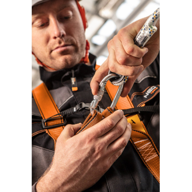 Aptvaro rinkinys su amortizatoriumi 1 Aptvaro rinkinys su amortizatoriumi 1