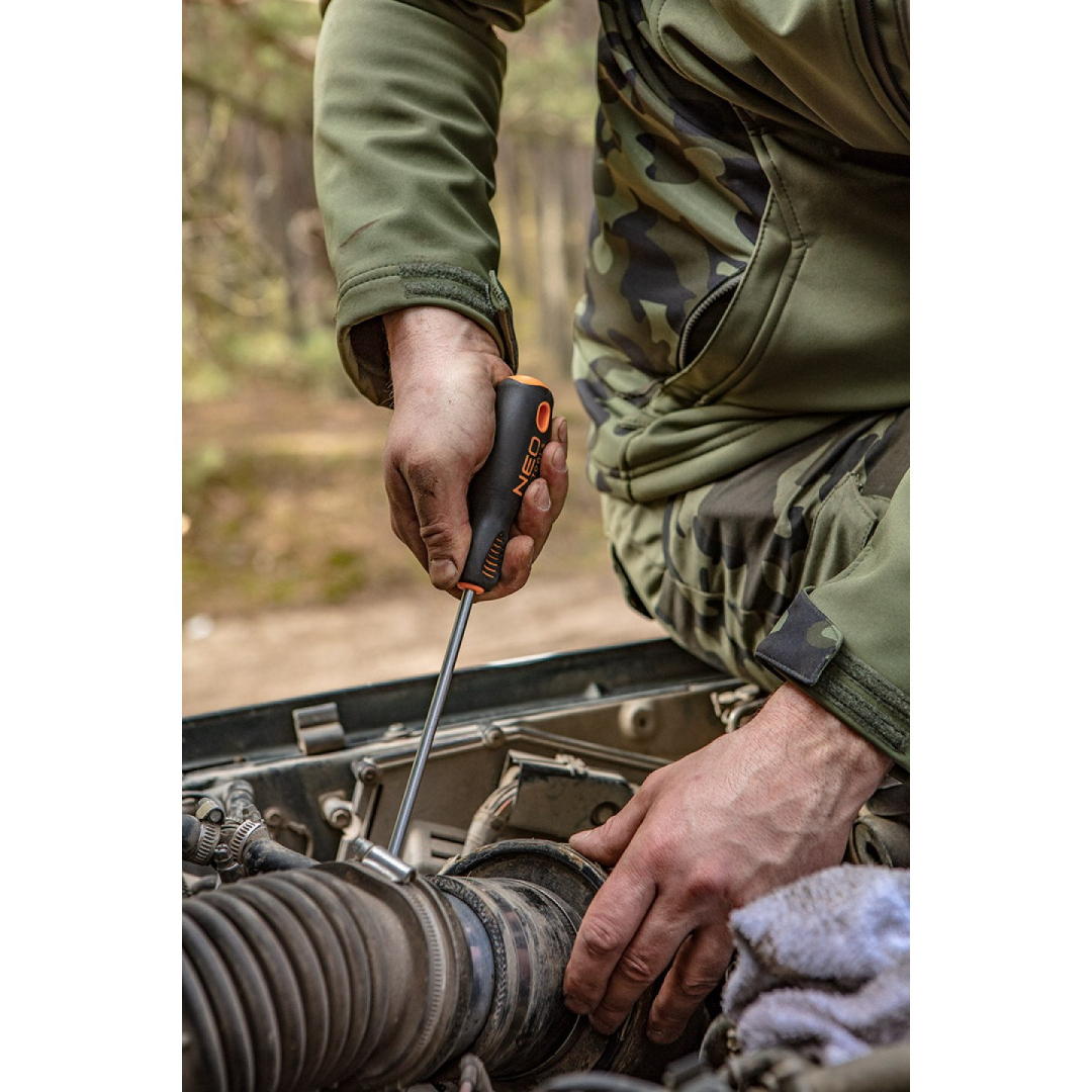 Atsuktuvas kryžminis Pozidriv PZ2x100 mm., Neo 3 Atsuktuvas kryžminis Pozidriv PZ2x100 mm., Neo 3