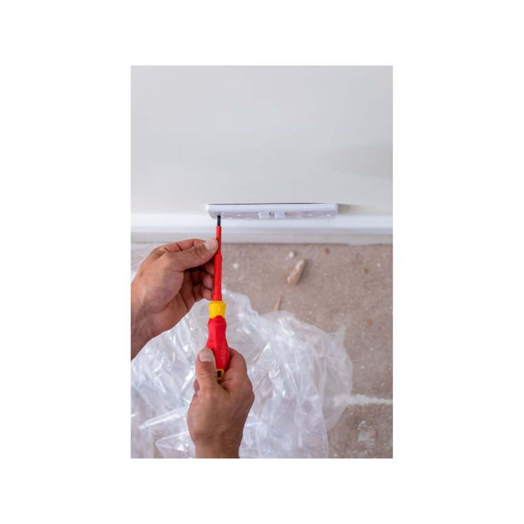 Atsuktuvų rinkinys Elektriko 2PC PZ2 SL4 IN CUT CASE BY 10 3 Atsuktuvų rinkinys Elektriko 2PC PZ2 SL4 IN CUT CASE BY 10 3