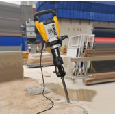 Atskėlimo - griovimo plaktukas DeWalt D25960K, 1600 W