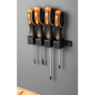 Atsuktuvų rinkinys 4 vnt. 5 Atsuktuvų rinkinys 4 vnt. 5