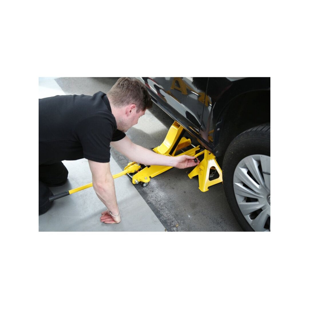 Automobilių stovai 2 tonų kompletas 2 vnt 5 Automobilių stovai 2 tonų kompletas 2 vnt 5