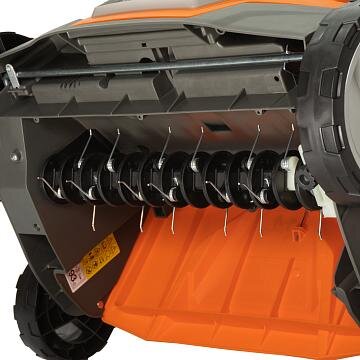 Akumuliatorinis skarifikatorius DAEWOO DSC 3842Li SET, 42V, 4.0Ah 5 Akumuliatorinis skarifikatorius DAEWOO DSC 3842Li SET, 42V, 4.0Ah 5