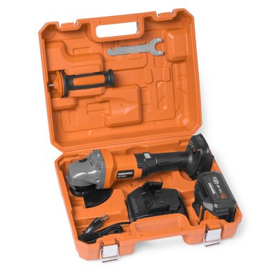 Akumuliatorinis kampinis šlifuoklis DAEWOO DAG 2521Li SET, 21V, 4.0Ah, 125mm 8 Akumuliatorinis kampinis šlifuoklis DAEWOO DAG 2521Li SET, 21V, 4.0Ah, 125mm 8