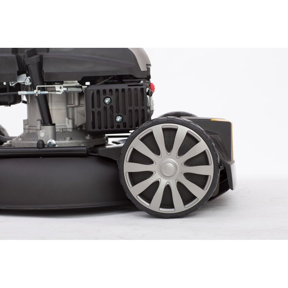 Benzininė savaeigė vejapjovė Texas RAZOR 4810 TR/M, 2.3 kW 2 Benzininė savaeigė vejapjovė Texas RAZOR 4810 TR/M, 2.3 kW 2