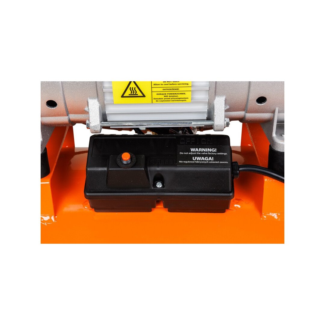 Betepalinis kompresorius 50 l 4 Betepalinis kompresorius 50 l 4