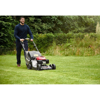 Benzininė savaeigė vėjapjovė HONDA HRN536VY 53cm, 3,2kW 9 Benzininė savaeigė vėjapjovė HONDA HRN536VY 53cm, 3,2kW 9