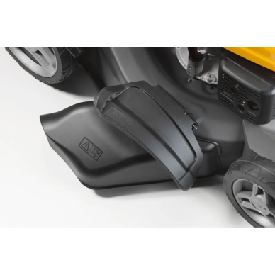 Benzininė savaeigė vejapjovė Stiga Combi 53 SQ H, 3.3kW Honda variklis 3 Benzininė savaeigė vejapjovė Stiga Combi 53 SQ H, 3.3kW Honda variklis 3