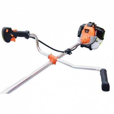 Benzininis trimeris - krūmapjovė AMBER-LINE C-CLASS, 1.5kW 2 Benzininis trimeris - krūmapjovė AMBER-LINE C-CLASS, 1.5kW 2