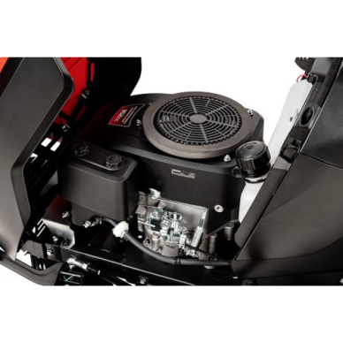 Benzininis vejos traktorius Cedrus C-TRAC-83HC 4 Benzininis vejos traktorius Cedrus C-TRAC-83HC 4