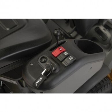 Benzininis vejos traktorius STIGA Park 900 WX, 13,7 kW 4 Benzininis vejos traktorius STIGA Park 900 WX, 13,7 kW 4