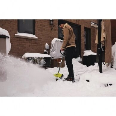 Akum. sniego valytuvas Ryobi RY18ST25A-140, 18 V, 1x4.0Ah+krov. 3 Akum. sniego valytuvas Ryobi RY18ST25A-140, 18 V, 1x4.0Ah+krov. 3