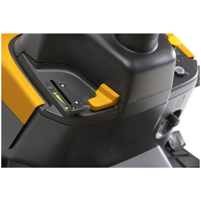 Benzininis vejos traktorius Stiga Tornado 398M, 98cm 4 Benzininis vejos traktorius Stiga Tornado 398M, 98cm 4