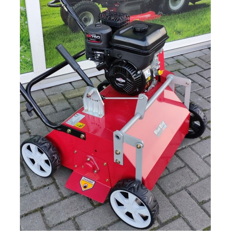 Benzininis skarifikatorius Blue Bird Taurus BS51 S, 4.1 kW 2 Benzininis skarifikatorius Blue Bird Taurus BS51 S, 4.1 kW 2