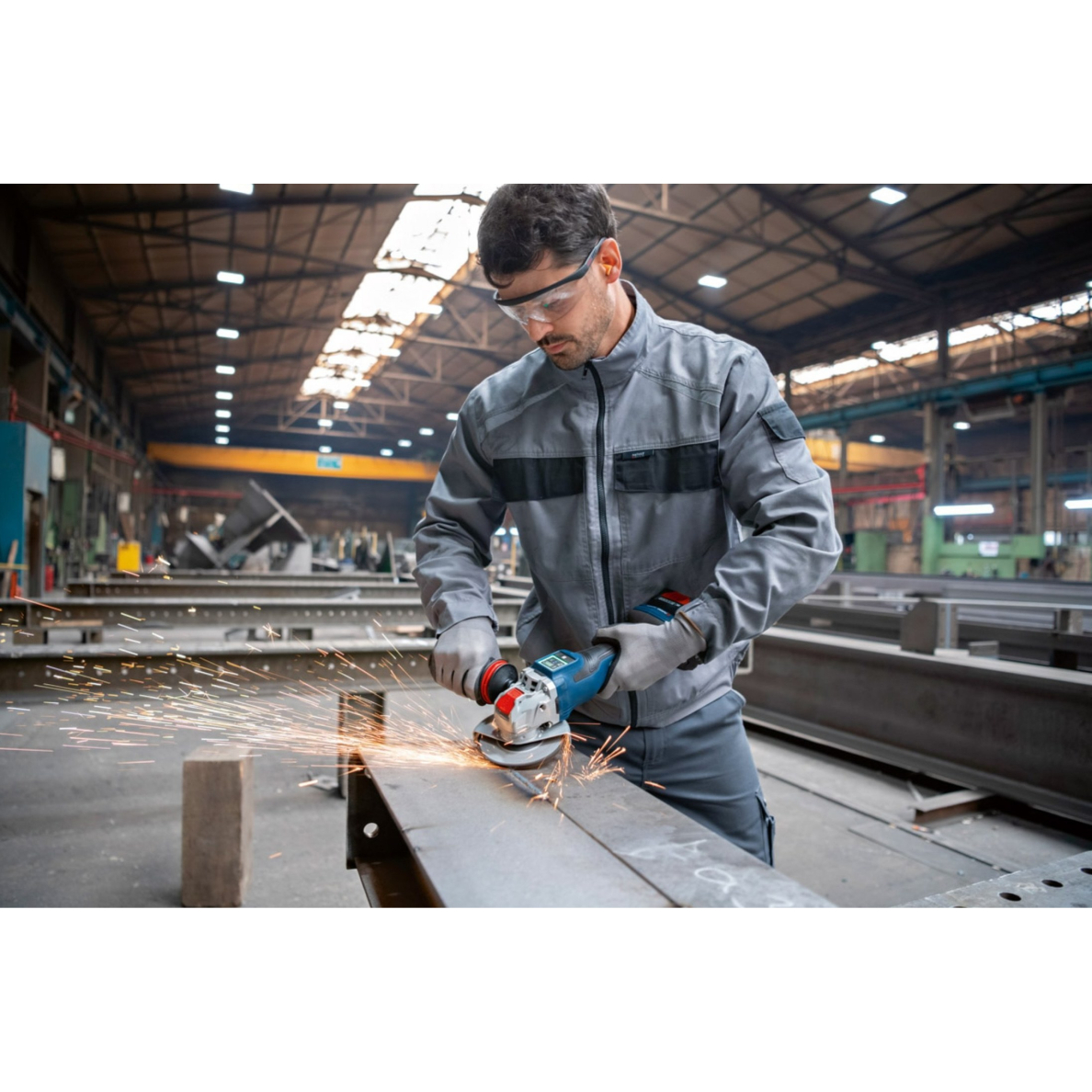 Akum. kampinis šlifuoklis Bosch GWX 18V-15 PSC, 18V, 2x8.0Ah, 06019H6G01 1 Akum. kampinis šlifuoklis Bosch GWX 18V-15 PSC, 18V, 2x8.0Ah, 06019H6G01 1