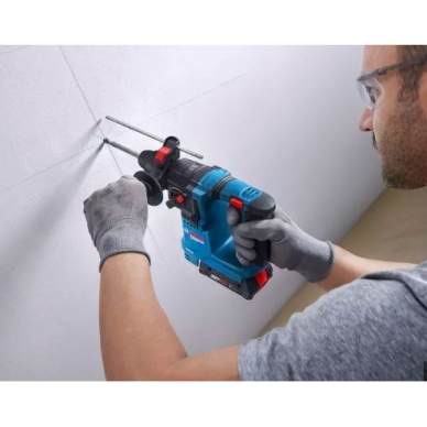 Akum. perforatorius Bosch GBH 18V-18, 18V (be akum. ir krov.) 0611927000 1 Akum. perforatorius Bosch GBH 18V-18, 18V (be akum. ir krov.) 0611927000 1