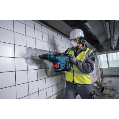 Akumuliatorinis perforatorius Bosch GBH 18V-40 C, 18V (be akum. ir krov.) 0611917100 2 Akumuliatorinis perforatorius Bosch GBH 18V-40 C, 18V (be akum. ir krov.) 0611917100 2