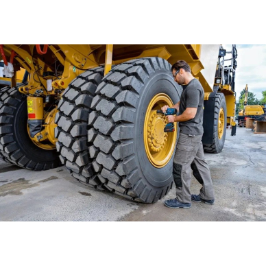 Aakum. smūginis veržliasukis Bosch GDS 18V-1600 HC, 18V, 2x8.0Ah, 06019M1002 3 Aakum. smūginis veržliasukis Bosch GDS 18V-1600 HC, 18V, 2x8.0Ah, 06019M1002 3