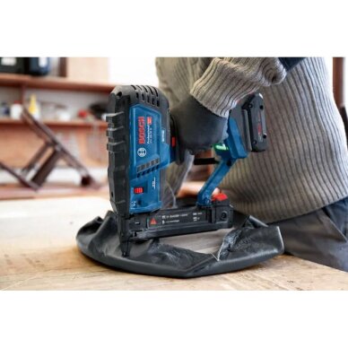 Akumuliatorinis segiklis medienai Bosch GTH 18V-38 M Solo, 18V (be akum. ir krov.) 0601482501 3 Akumuliatorinis segiklis medienai Bosch GTH 18V-38 M Solo, 18V (be akum. ir krov.) 0601482501 3