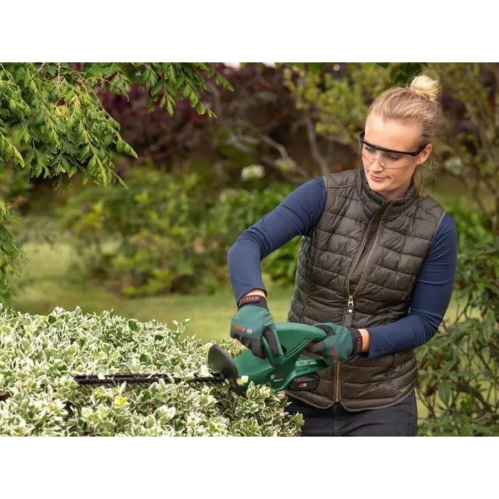 Akum. gyvatvorių žirklės Bosch Easy HedgeCut 18V-44-11, 18V, 1x2,0Ah, 0600849H07 1 Akum. gyvatvorių žirklės Bosch Easy HedgeCut 18V-44-11, 18V, 1x2,0Ah, 0600849H07 1