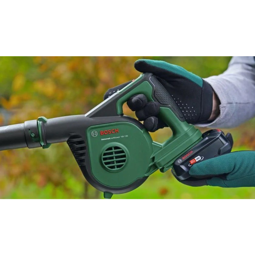 Akumuliatorinis lapų pūstuvas Bosch Universal Leaf Blower 18V, 130, 1x2,5Ah, 06008A0600 1 Akumuliatorinis lapų pūstuvas Bosch Universal Leaf Blower 18V, 130, 1x2,5Ah, 06008A0600 1