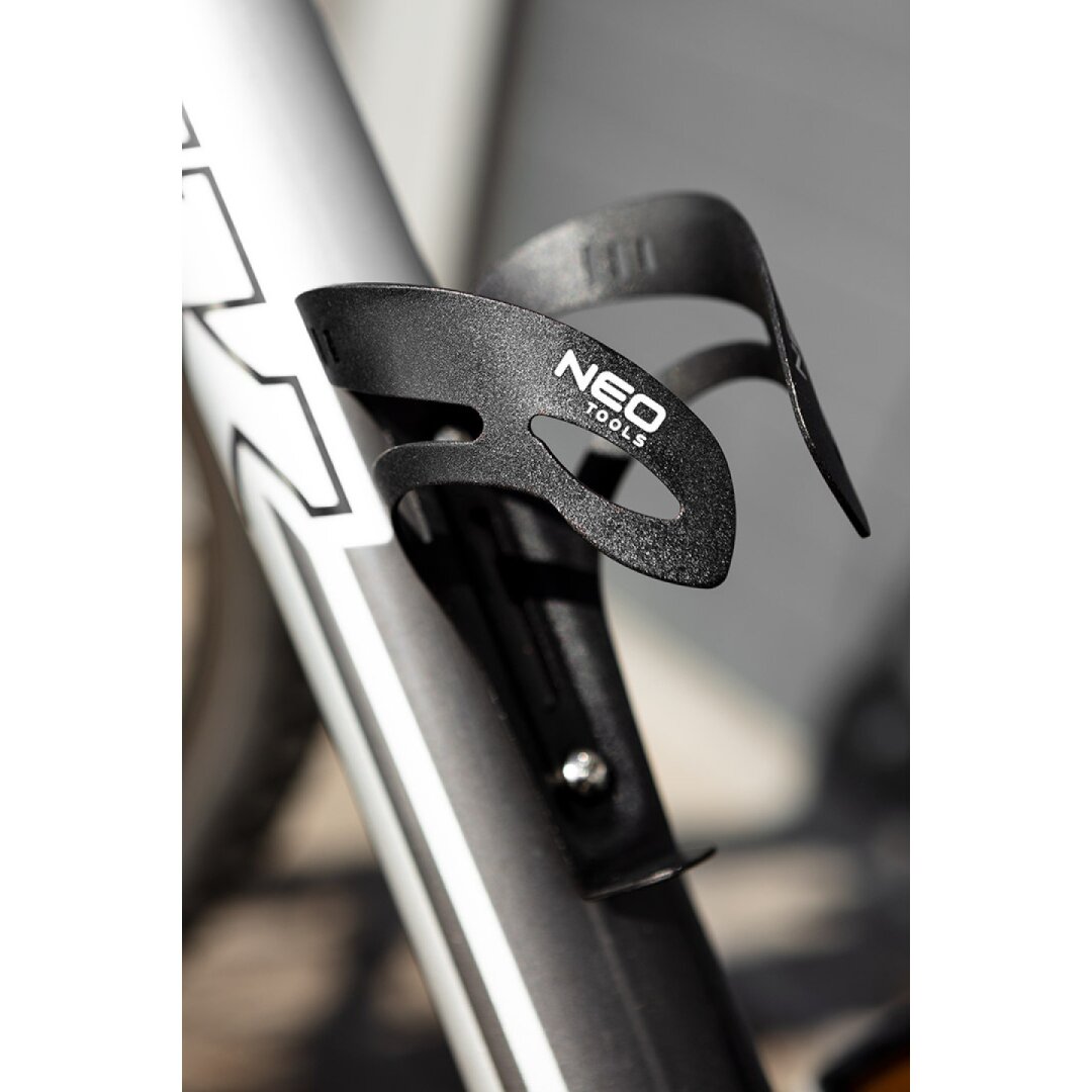 Butelio laikiklis 1 Butelio laikiklis 1