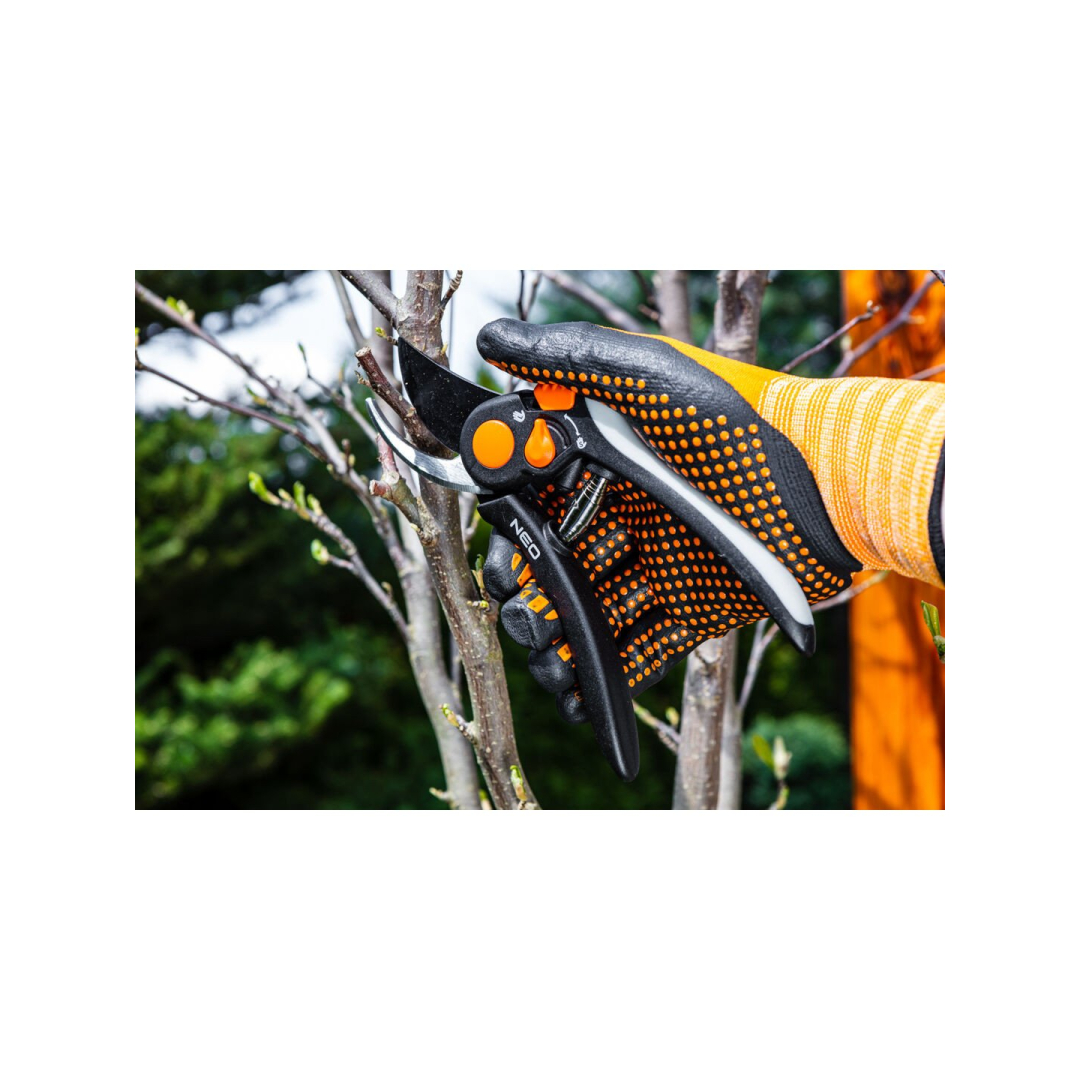 Darbo pirštinės, nailoninės, dengtos nitrilo taškeliais, 4131X, 10 dydis 2