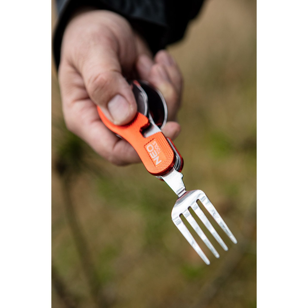 Daugiafunkcijinis įrankis 4 Daugiafunkcijinis įrankis 4