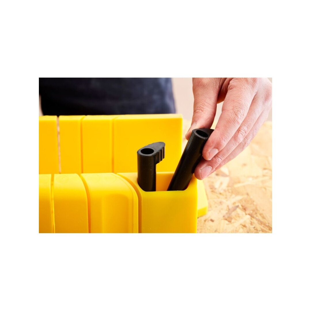 Dėžutė kampams su pjūklu 4