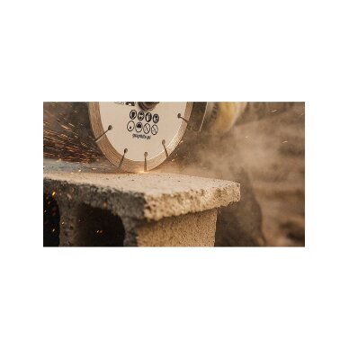 Deimantinis segmentinis pjovimo diskas, 180 x 22,2 mm, sausam ir šlapiam pjovimui 2 Deimantinis segmentinis pjovimo diskas, 180 x 22,2 mm, sausam ir šlapiam pjovimui 2