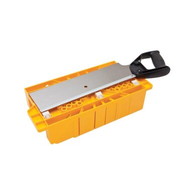 Dėžutė kampams su pjūklu 2 Dėžutė kampams su pjūklu 2