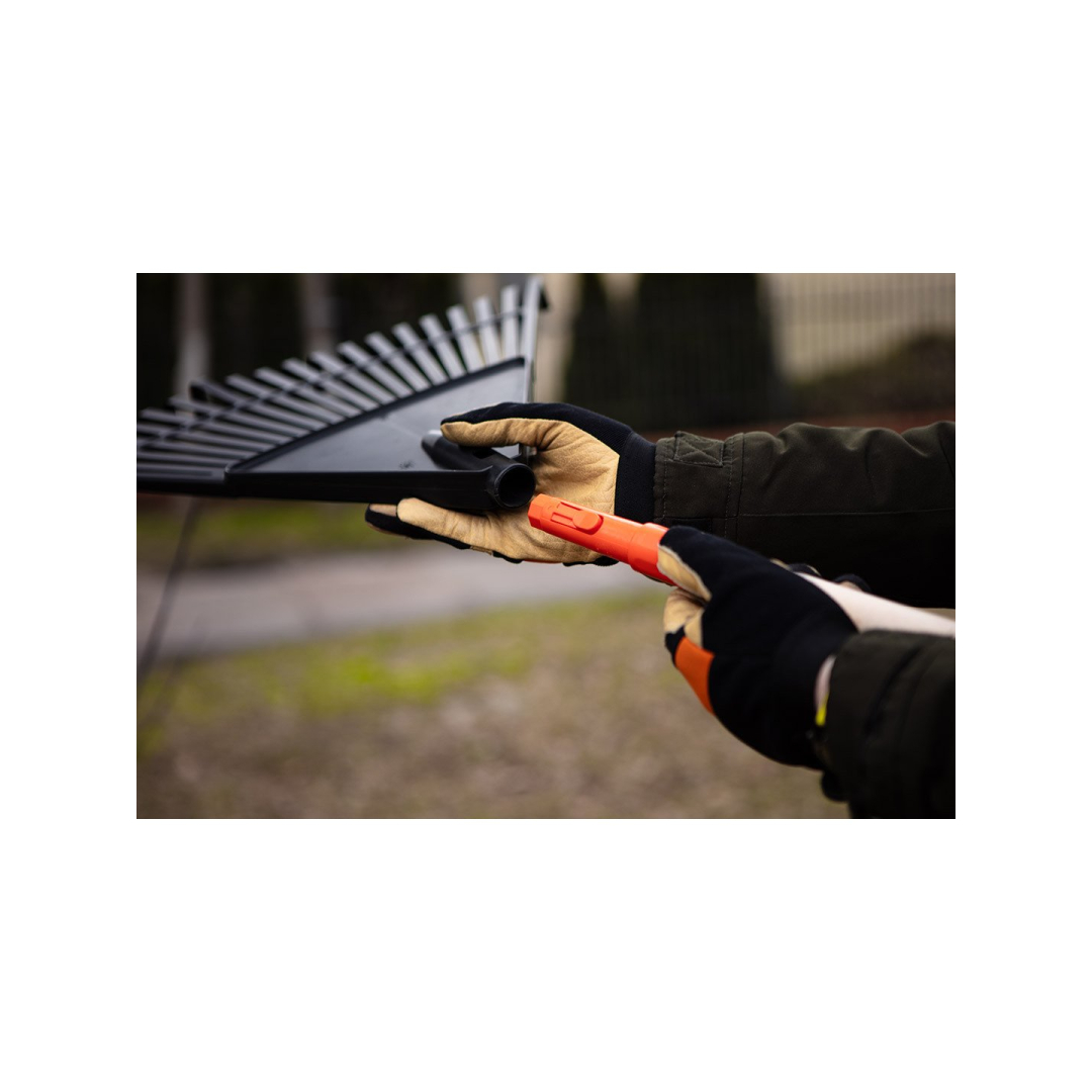 Didelis lapų grėblys, juodas 1 Didelis lapų grėblys, juodas 1