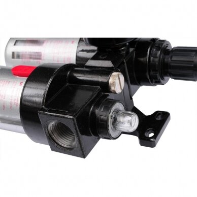 Drėgmės surinkėjas, reguliatorius su manometru ir tepaline Vorel, 1/2" 5 Drėgmės surinkėjas, reguliatorius su manometru ir tepaline Vorel, 1/2" 5