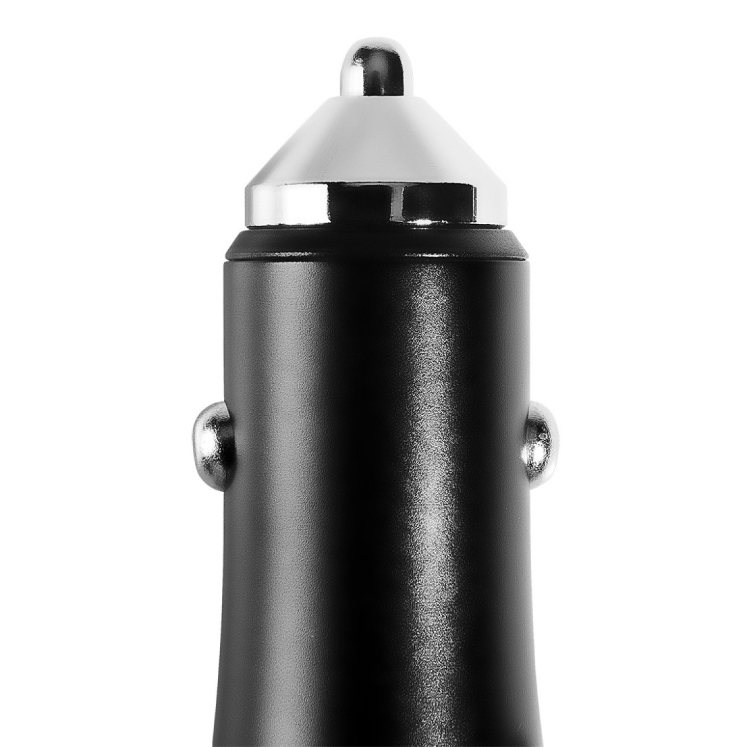 Dviejų prievadų automobilinis įkroviklis 8