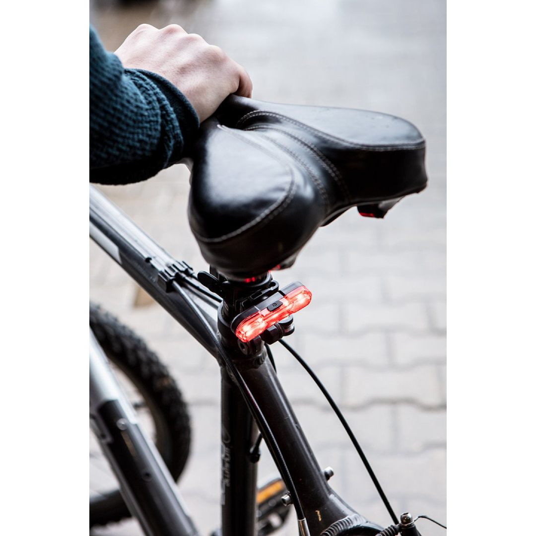 Dviračio galinis žibintas 1