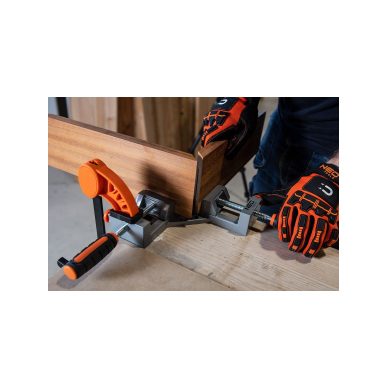 Dvigubas kampinis spaustukas 6 Dvigubas kampinis spaustukas 6