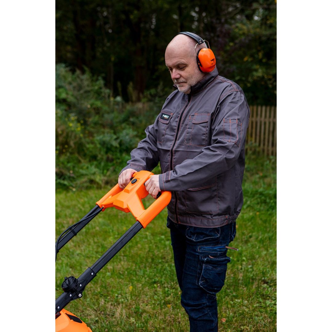 Earmuff protector 3 Earmuff protector 3