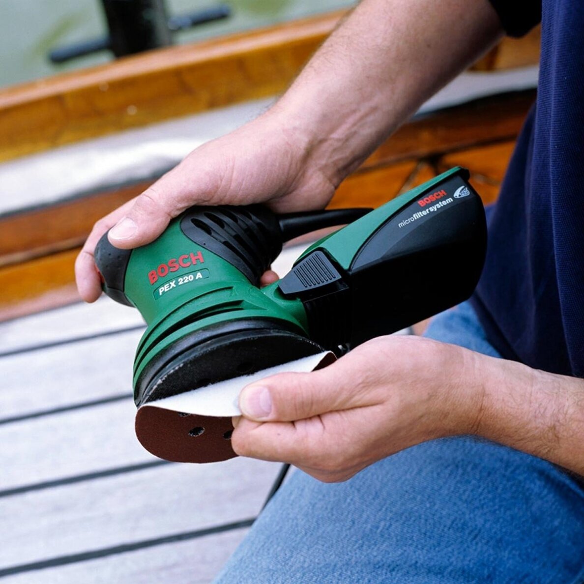 Ekscentrinis šlifuoklis Bosch PEX 220 A, 220W 1 Ekscentrinis šlifuoklis Bosch PEX 220 A, 220W 1