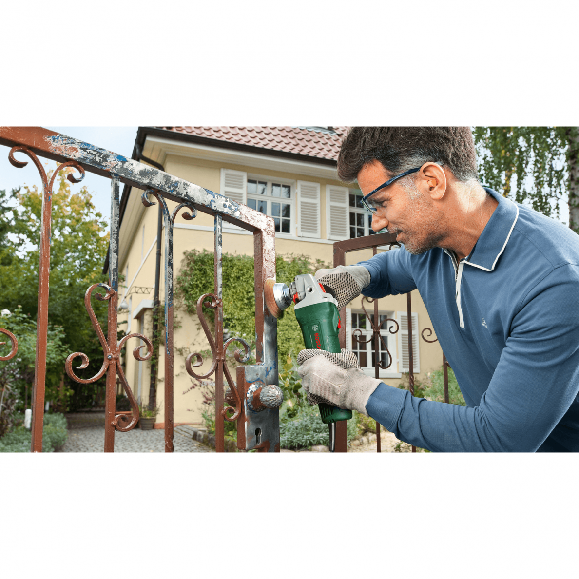 Elektrinis kampinis šlifuoklis Bosch UniversalGrind 750-125, 750 W 5 Elektrinis kampinis šlifuoklis Bosch UniversalGrind 750-125, 750 W 5