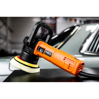 Elektrinis poliruoklis GRAPHITE 04-700, 710 W, 125 mm 4 Elektrinis poliruoklis GRAPHITE 04-700, 710 W, 125 mm 4