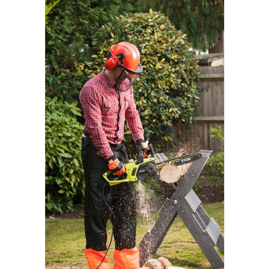 Elektrinis grandininis pjūklas Ryobi RCS1935B, 1900W, 35 cm 2 Elektrinis grandininis pjūklas Ryobi RCS1935B, 1900W, 35 cm 2