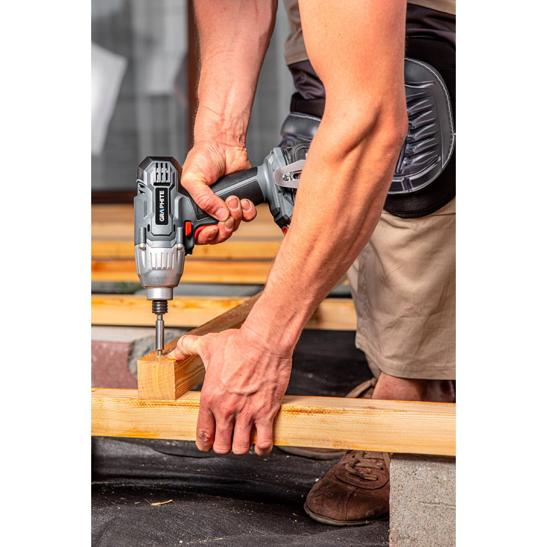 Akumuliatorinis suktuvas GRAPHITE 58G012-S15, 18V, 2.0Ah 2