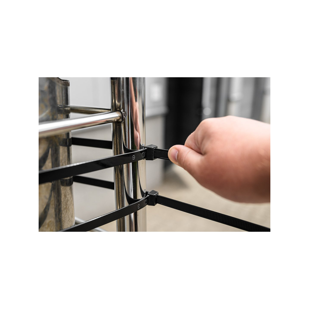 EXTREME plastikiniai užveržimo - tvirtinimo dirželiai 12,0 × 700 mm, juodi, 50 vnt. 3 EXTREME plastikiniai užveržimo - tvirtinimo dirželiai 12,0 × 700 mm, juodi, 50 vnt. 3