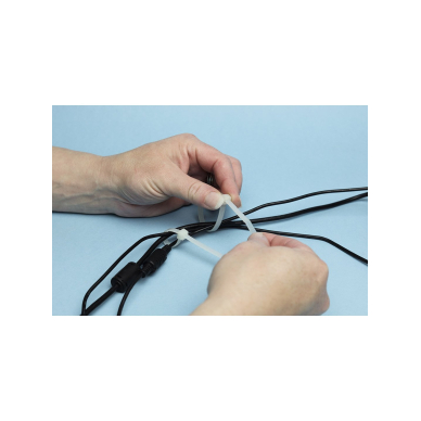 EXTREME plastikiniai užveržimo - tvirtinimo dirželiai 4,8 × 450 mm, balti, 50 vnt. 2 EXTREME plastikiniai užveržimo - tvirtinimo dirželiai 4,8 × 450 mm, balti, 50 vnt. 2