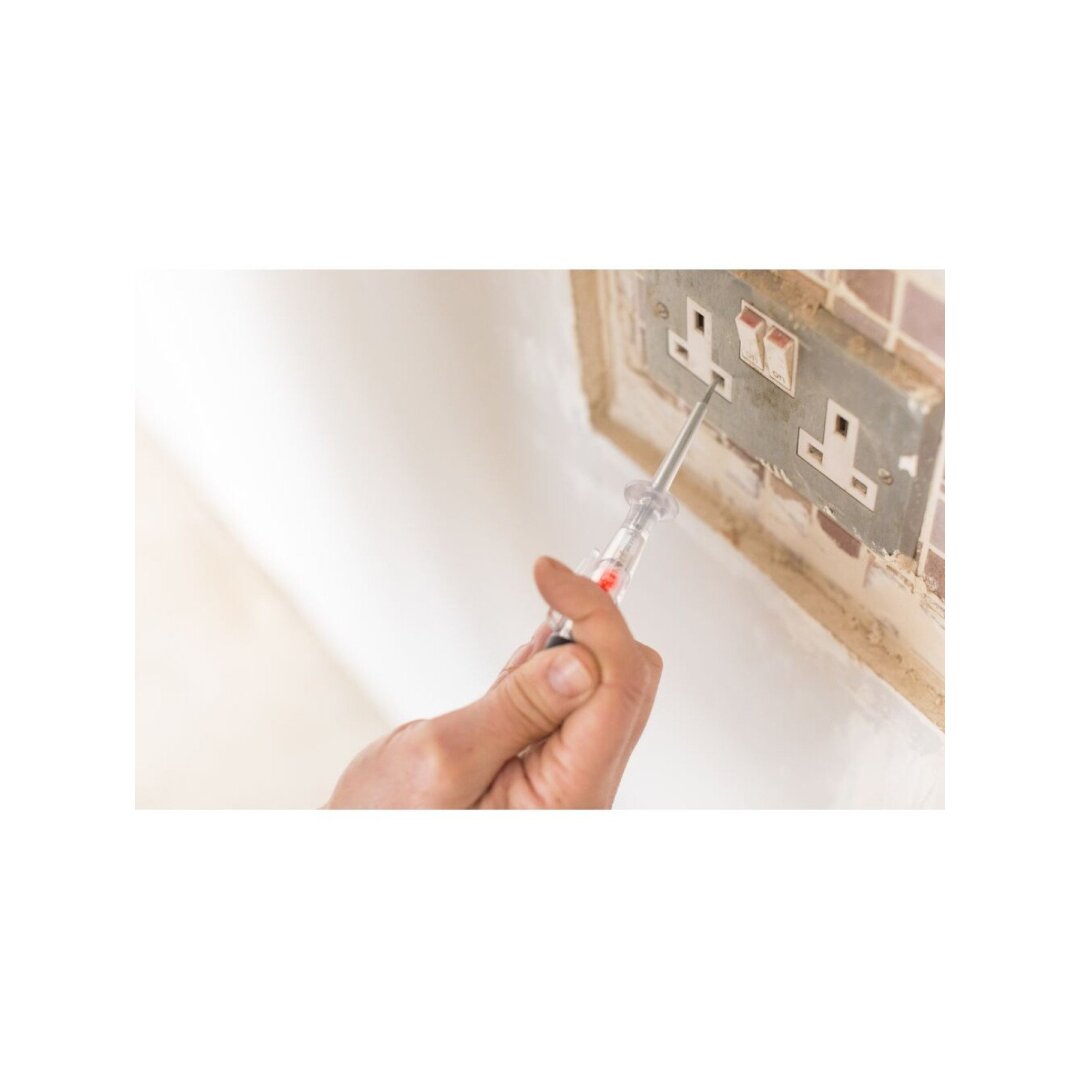 „FATMAX“ įtampos testeris 3