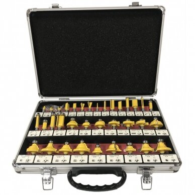 Frezų medžiui rinkinys | 35 vnt. (M22550) Frezų medžiui rinkinys | 35 vnt. (M22550)