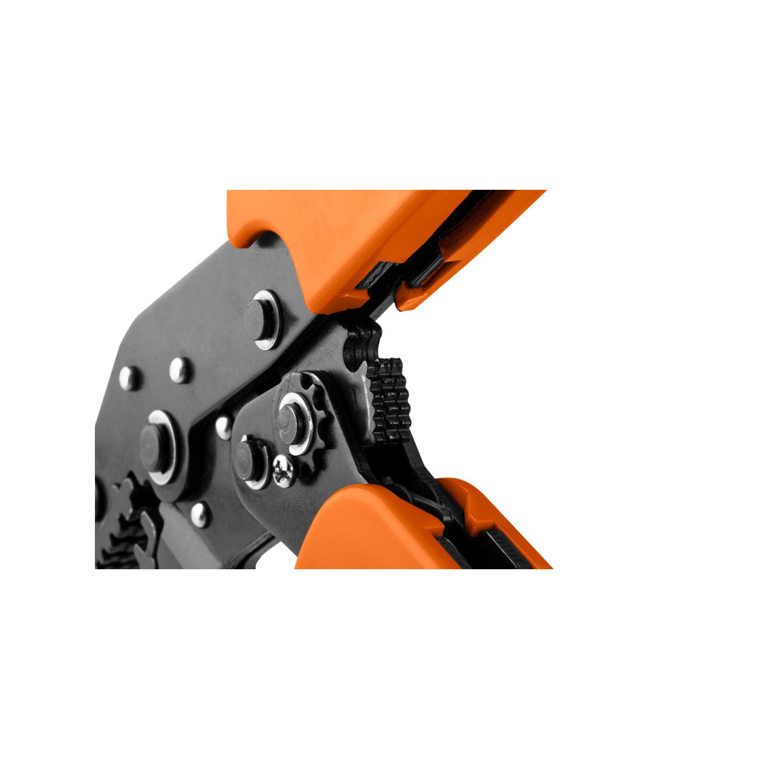 Galinių įvorių užspaudimo replės 0,25-6 mm2 6 Galinių įvorių užspaudimo replės 0,25-6 mm2 6