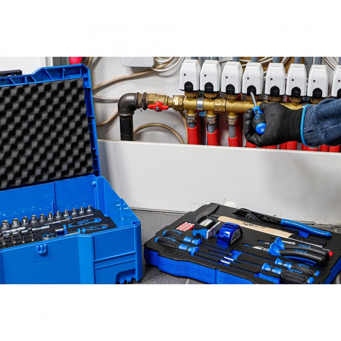 Galvutės, plaktukas, replės, atsuktuvų rinkinys | 6,3 mm (1/4") / 12,5 mm (1/2") | BGS systainer® | 77 vnt. (3357) 3 Galvutės, plaktukas, replės, atsuktuvų rinkinys | 6,3 mm (1/4") / 12,5 mm (1/2") | BGS systainer® | 77 vnt. (3357) 3