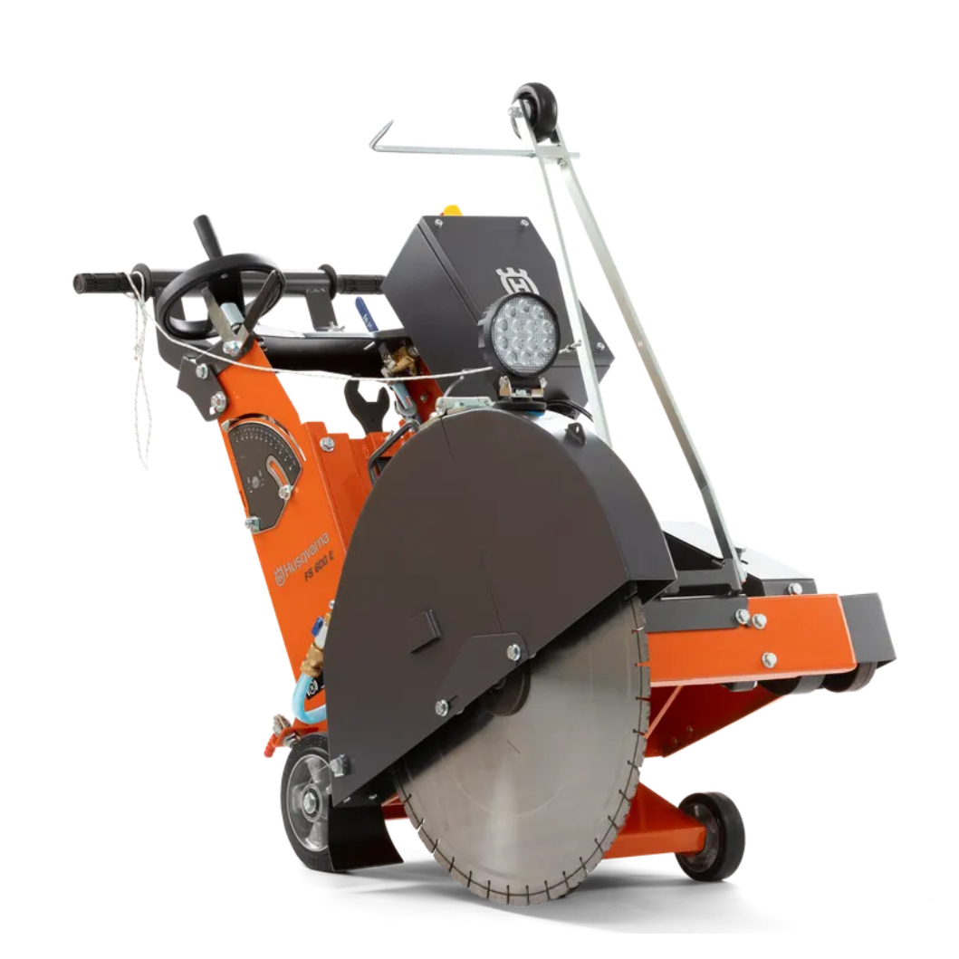 Grindų dangos pjovimo mašinos Husqvarna FS 600 E, 7,5 kW Grindų dangos pjovimo mašinos Husqvarna FS 600 E, 7,5 kW