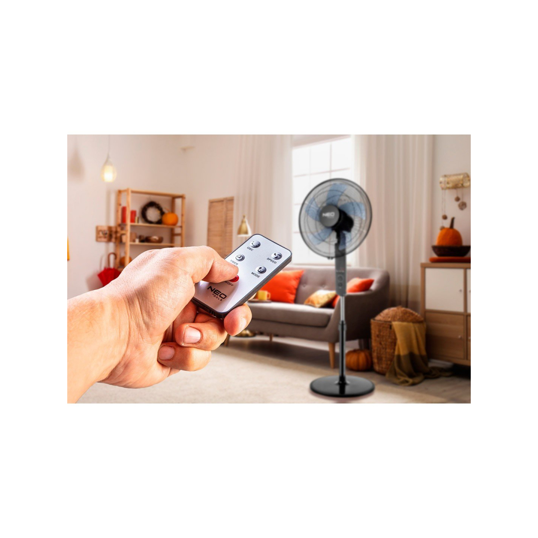 Grindinis ventiliatorius 45W, diam. 40 cm, 3 gr, svyr, nuot valdymas 2 Grindinis ventiliatorius 45W, diam. 40 cm, 3 gr, svyr, nuot valdymas 2